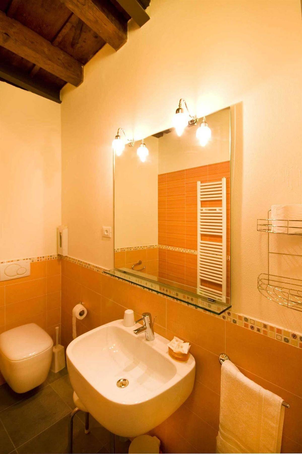 Residenza Cuordiverona Gasthuis 2*