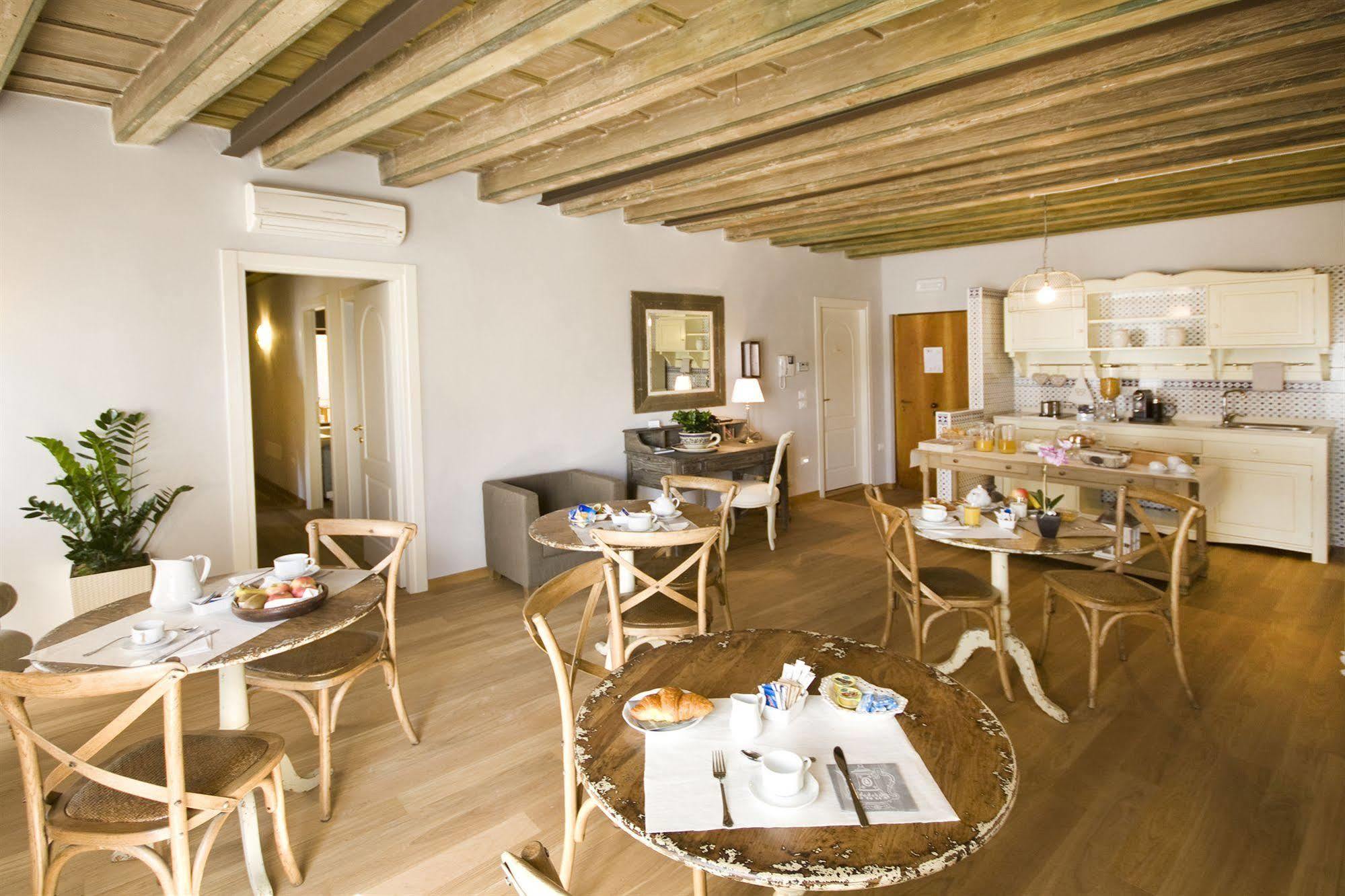 Residenza Cuordiverona Affittacamere Verona